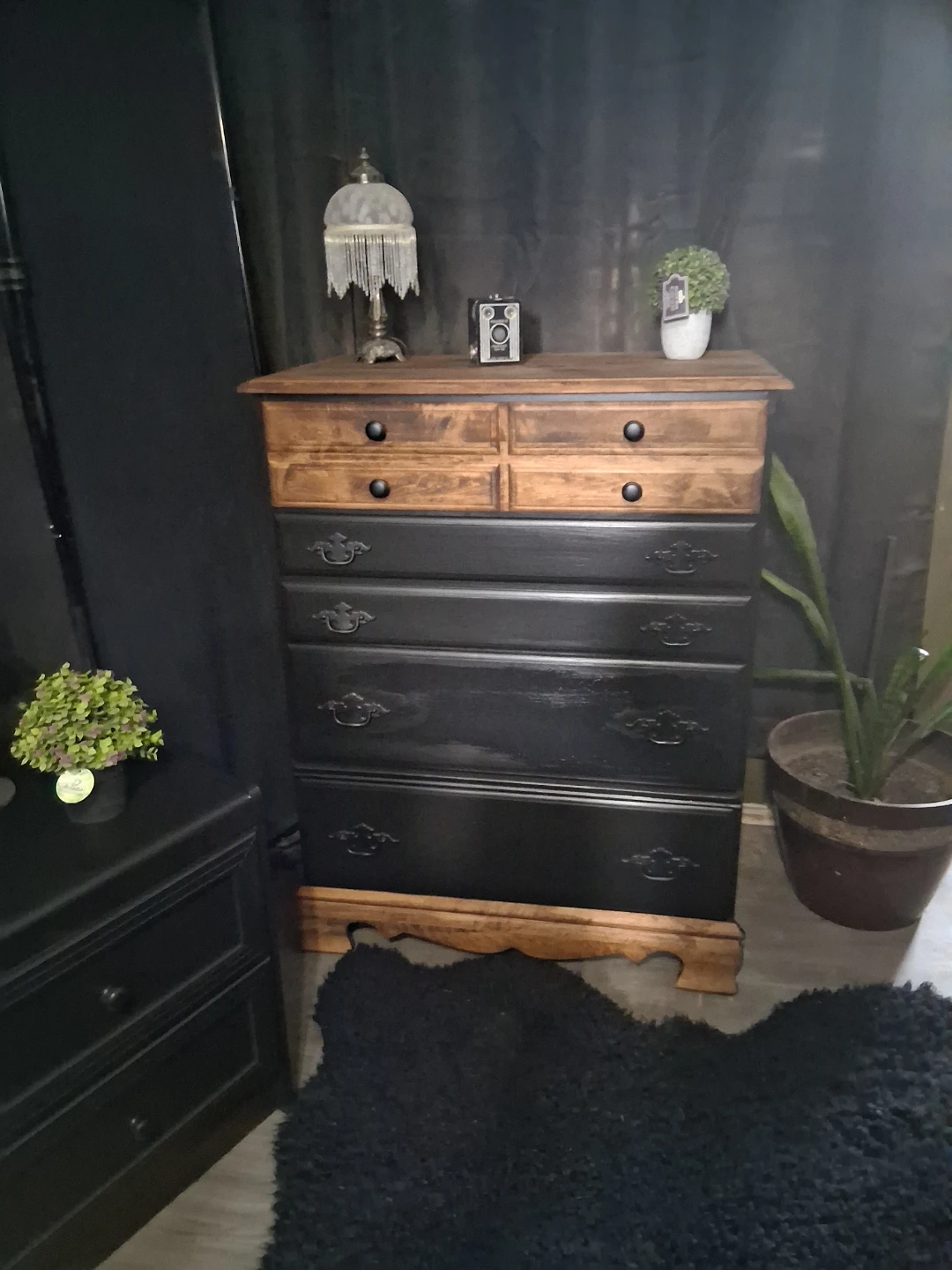 Custom Vintage Dresser and End Table - photo 4