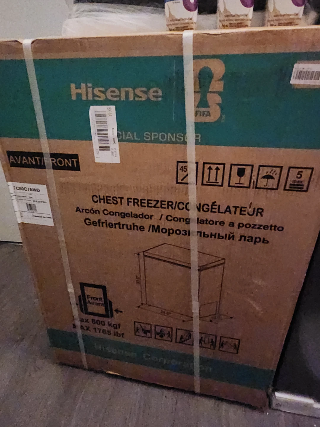 New in box msrp $239.99 Hisense FC50C7AWD Chest Freezer - photo 2