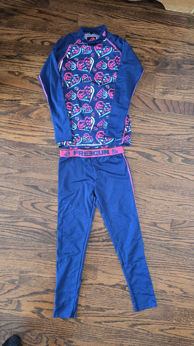 Freegun Girls thermal Top and Pants Set Size 8/10A