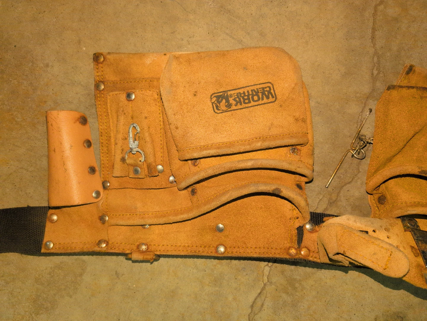 Wiss Work Center Leather Tool Belt Pouch - photo 2