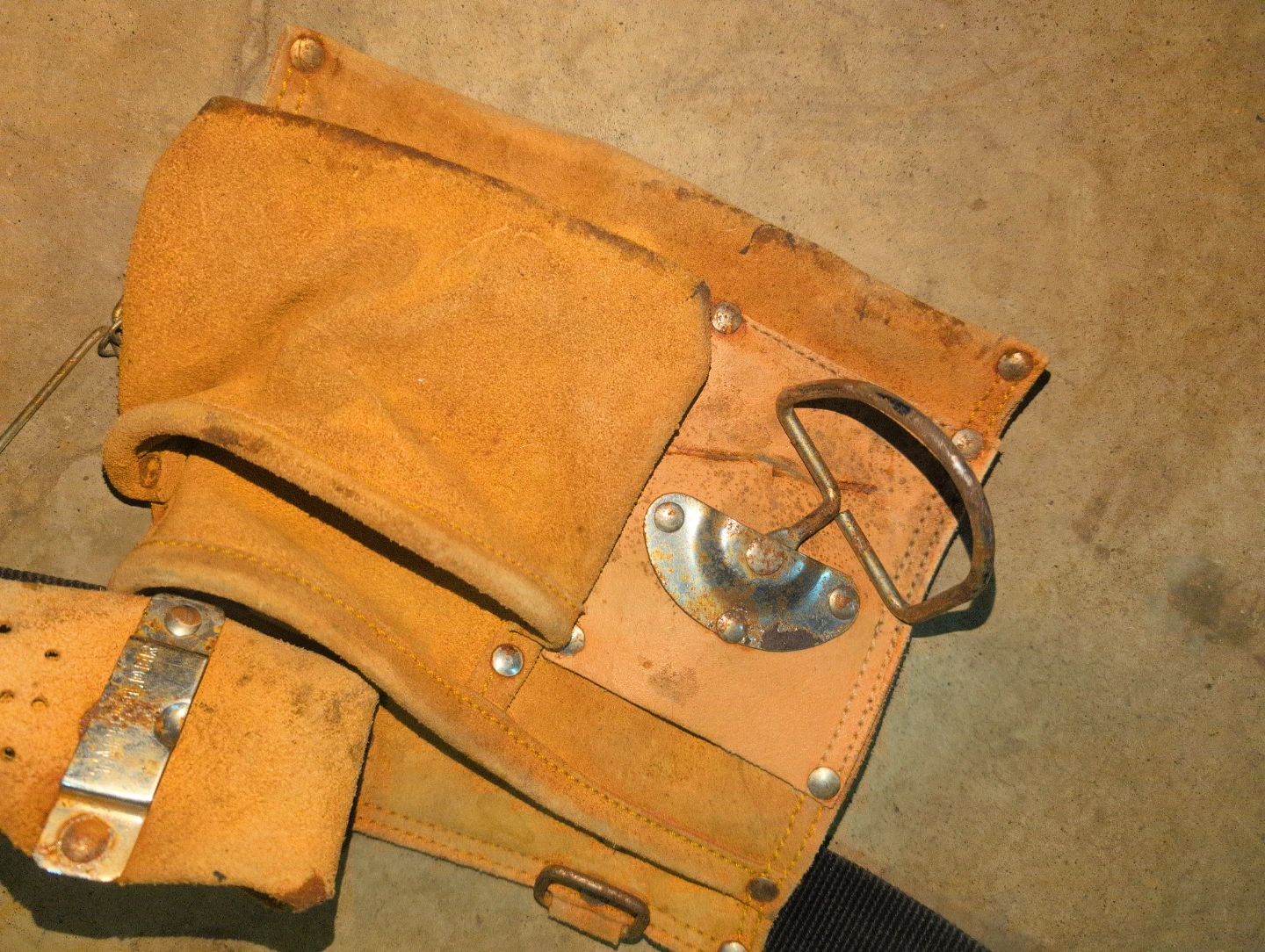 Wiss Work Center Leather Tool Belt Pouch - photo 3