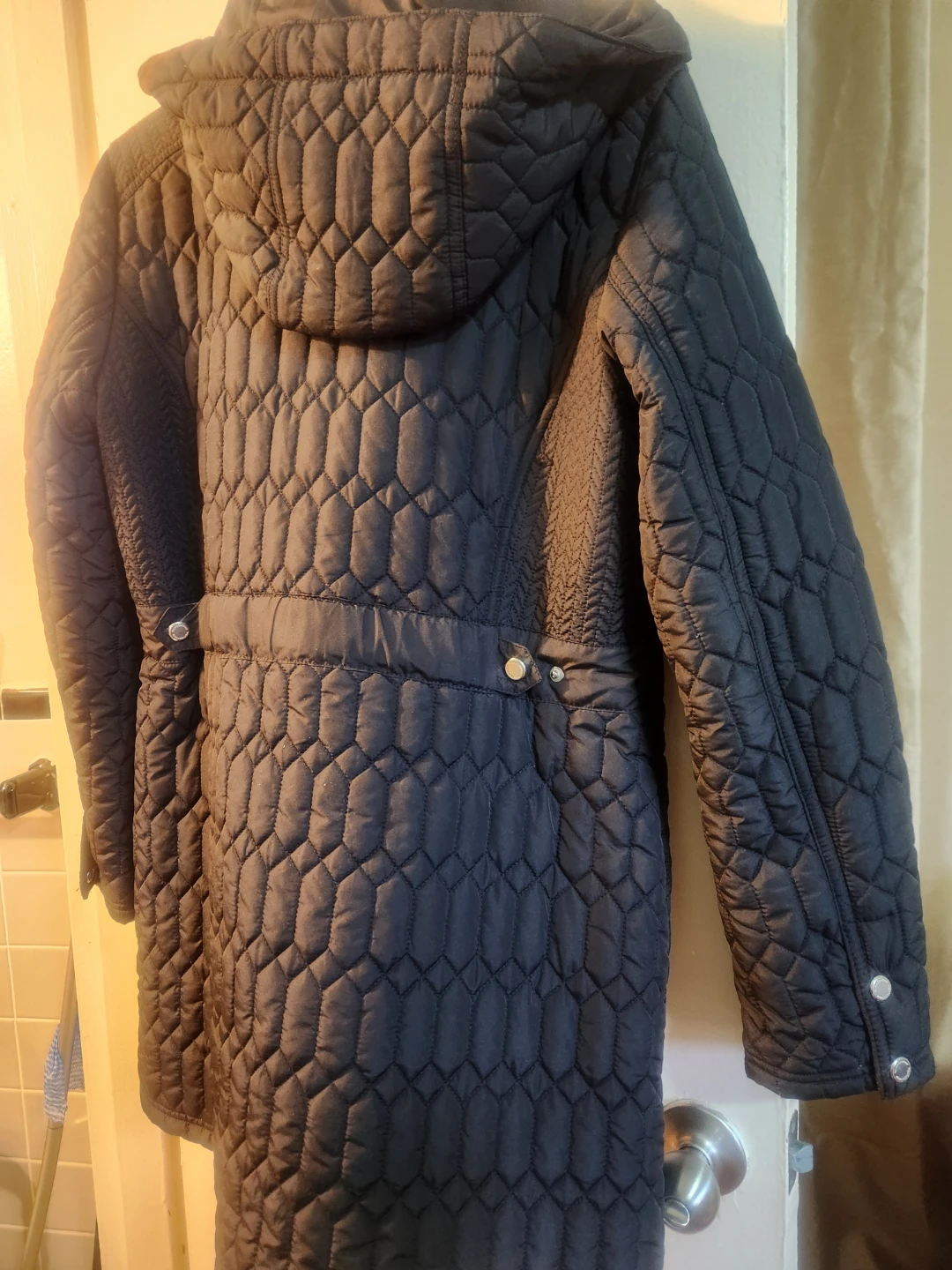 Weatherproof Quilted Hooded Winter Jacket Size L - photo 3