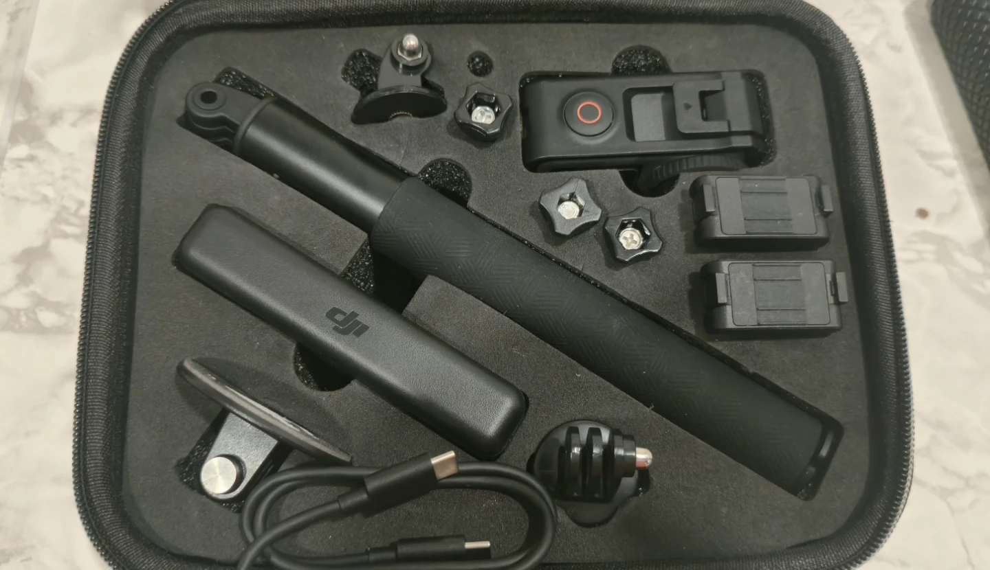 DJI Osmo Action 3 Adventure Combo - photo 2