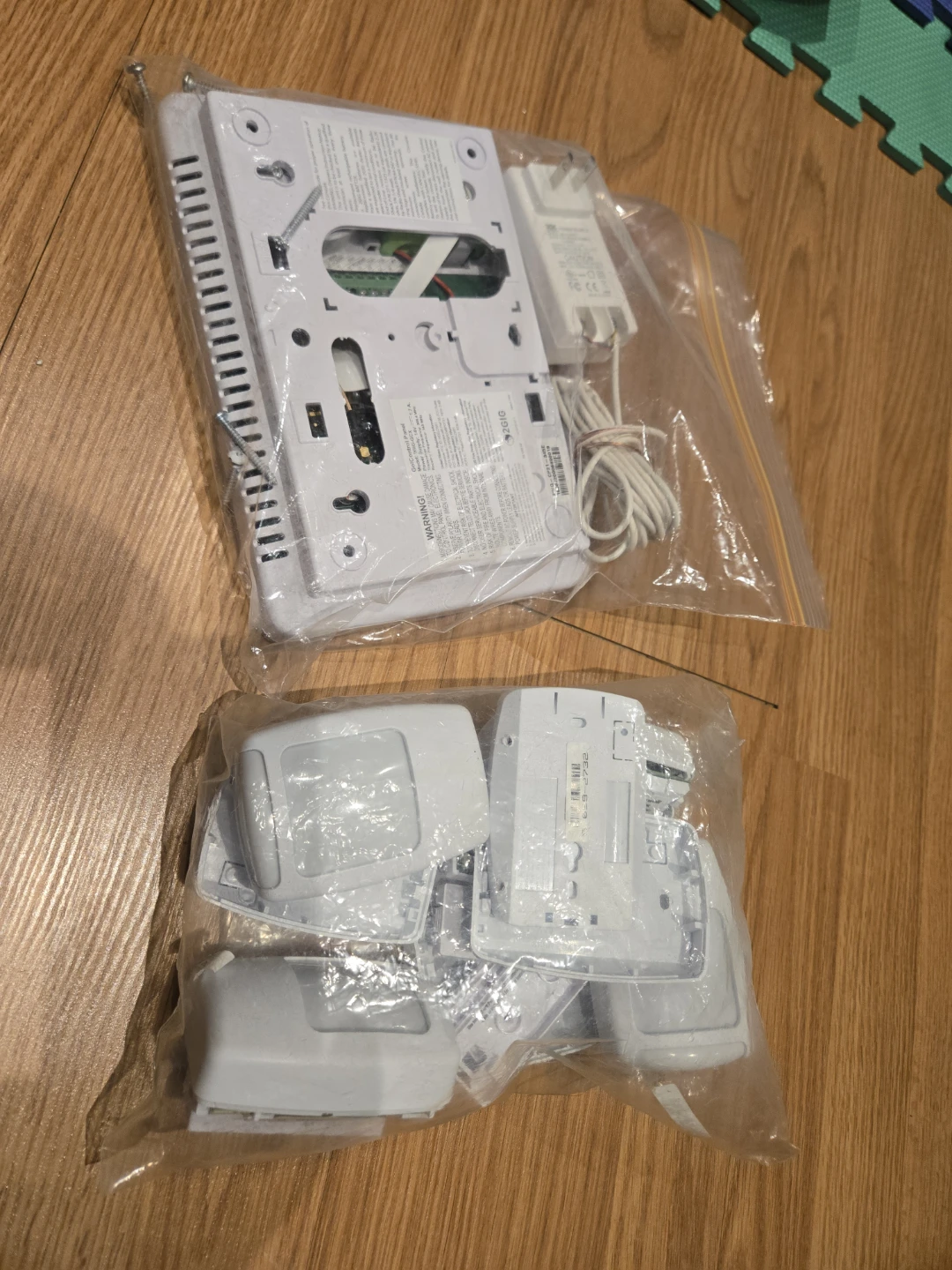 🏆Vivint Smart Home Security System Panel and Sensors