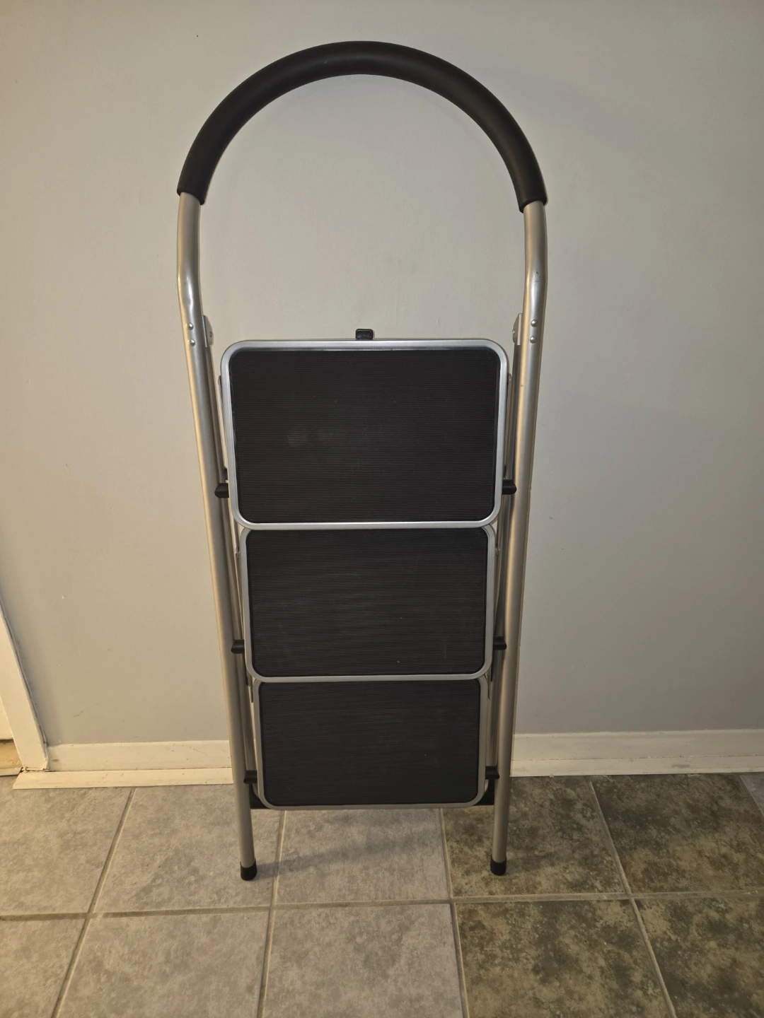 3-Step Folding Step Ladder - photo 2