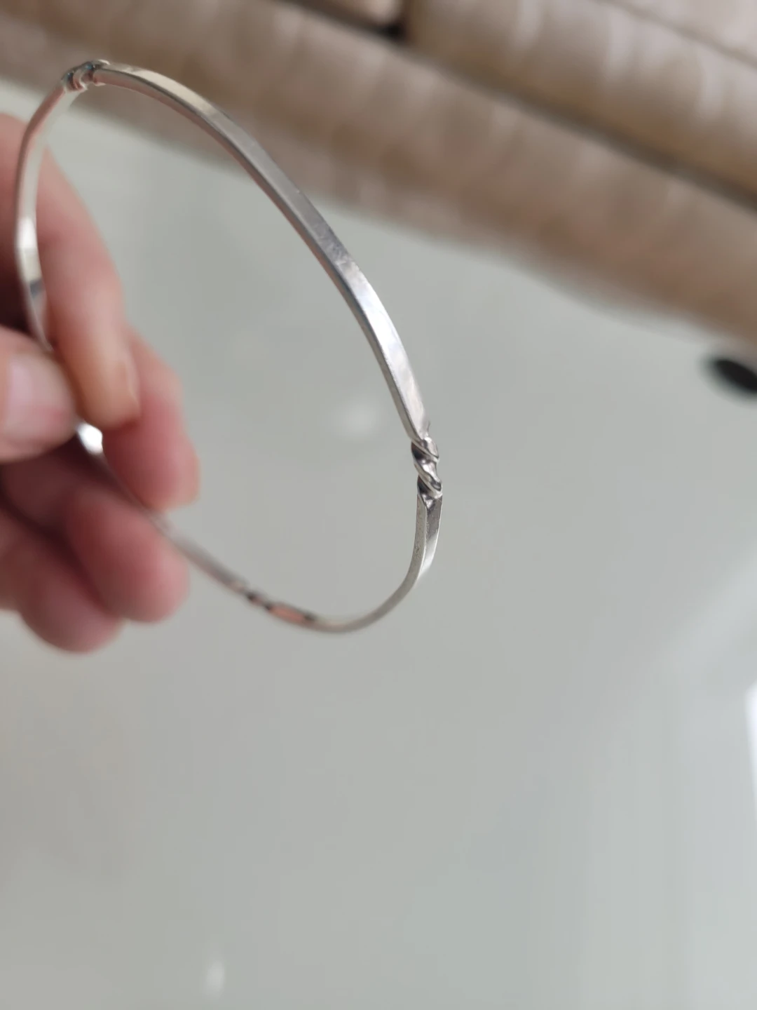 Single  .925 Sterling Silver Bangle - photo 4
