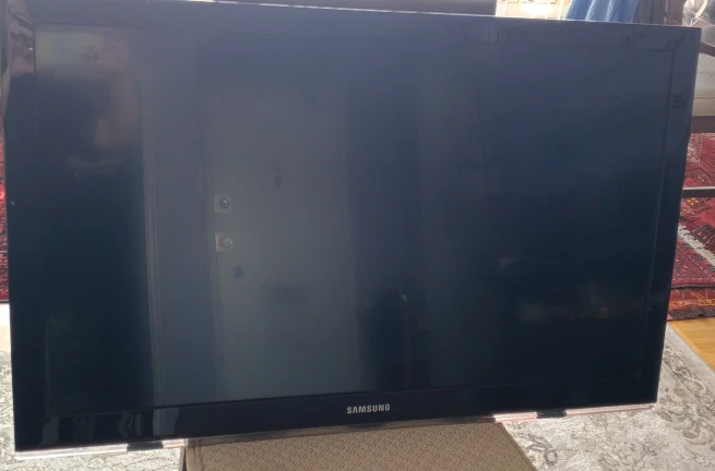 Samsung LN40D568 40-inch 1080p LCD TV
