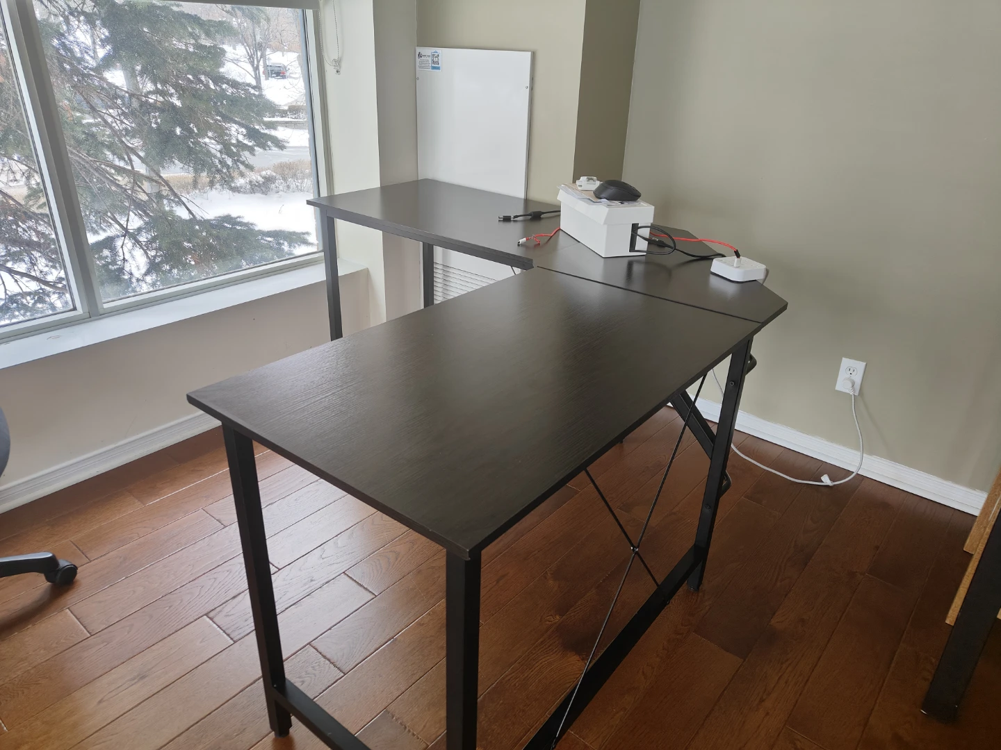 L-Shaped Black Desk - photo 5