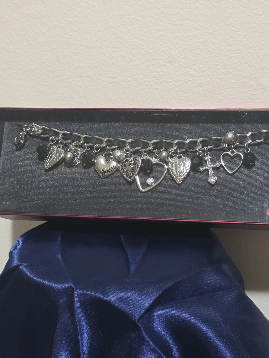 Guess Charm Bracelet Silver Tone Black Beads Hearts Cross