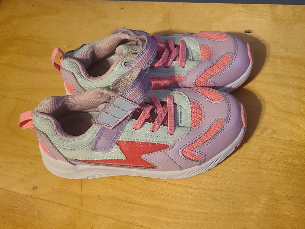 Kids Shoes - Sneakers & Crocs - photo 3