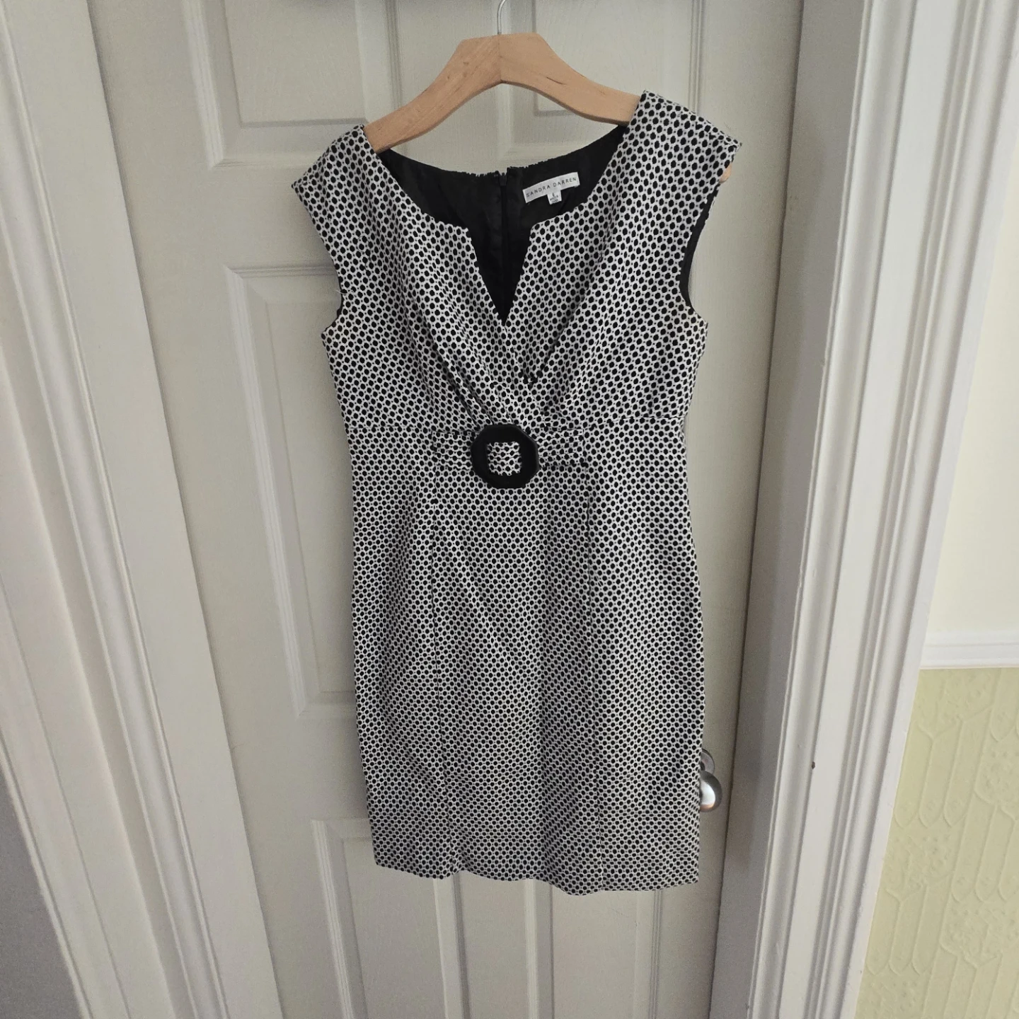 Sandra Darren Black & White Geometric Print Dress Size 6