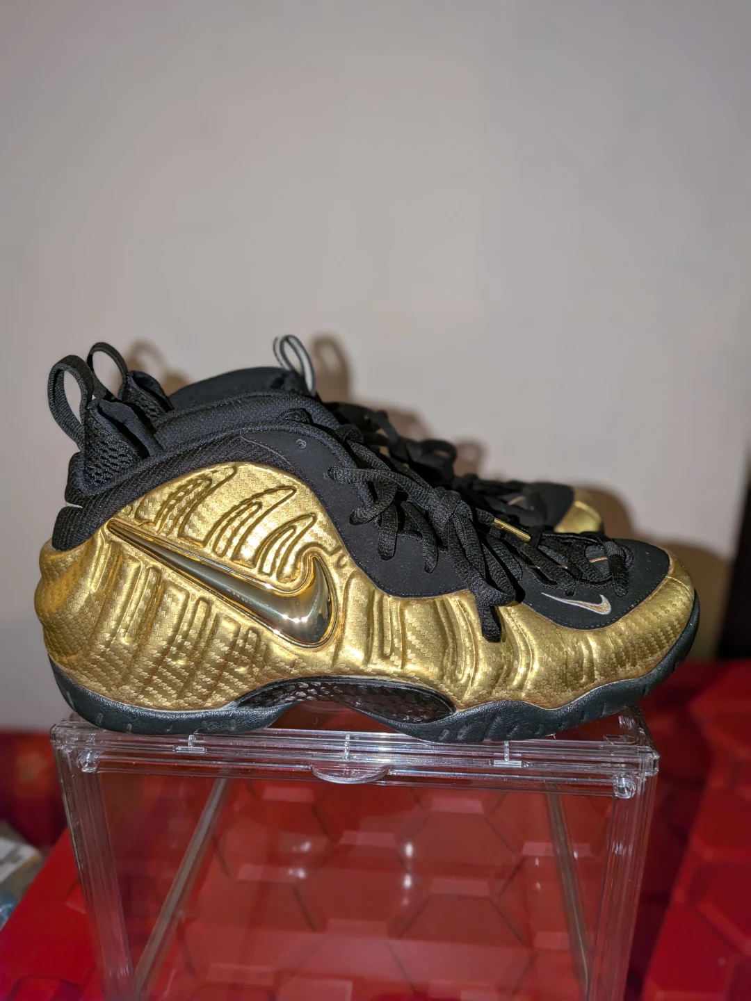 Nike Air Foamposite Pro Gold Black Sneakers - photo 5