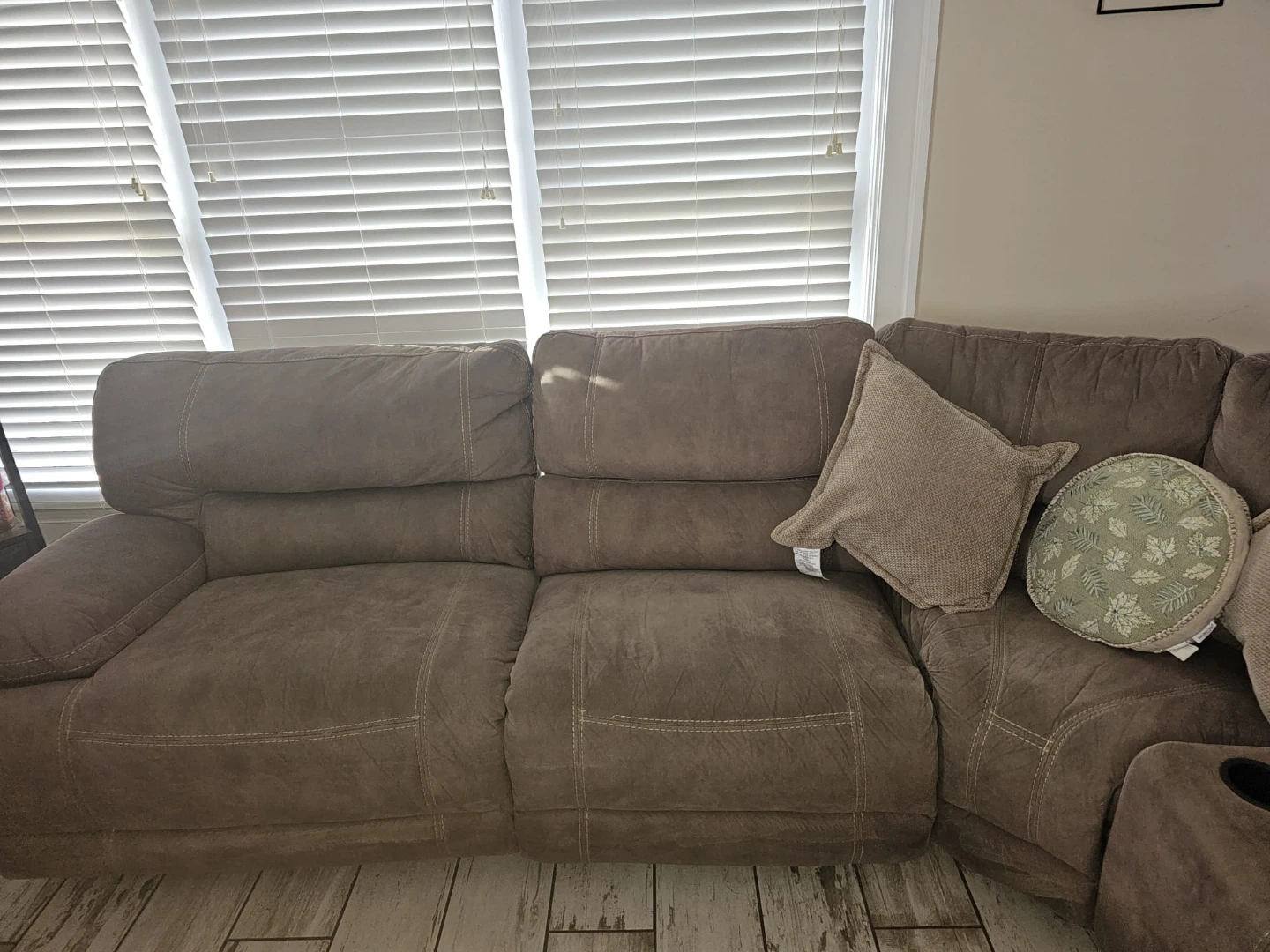 Sectional Sofa with Recliner and Cup Holders - photo 2