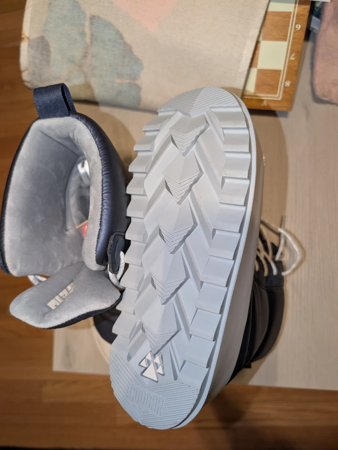 Brand new Cougar Waterproof Winter Boots - Women's Size 7 - photo 2