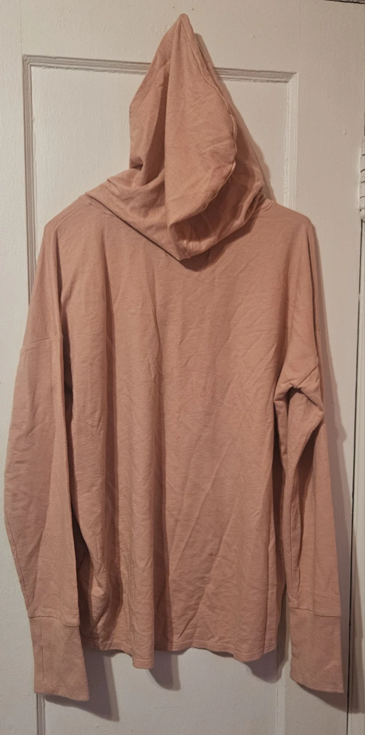 Women's sweathood. Size Large. - photo 3
