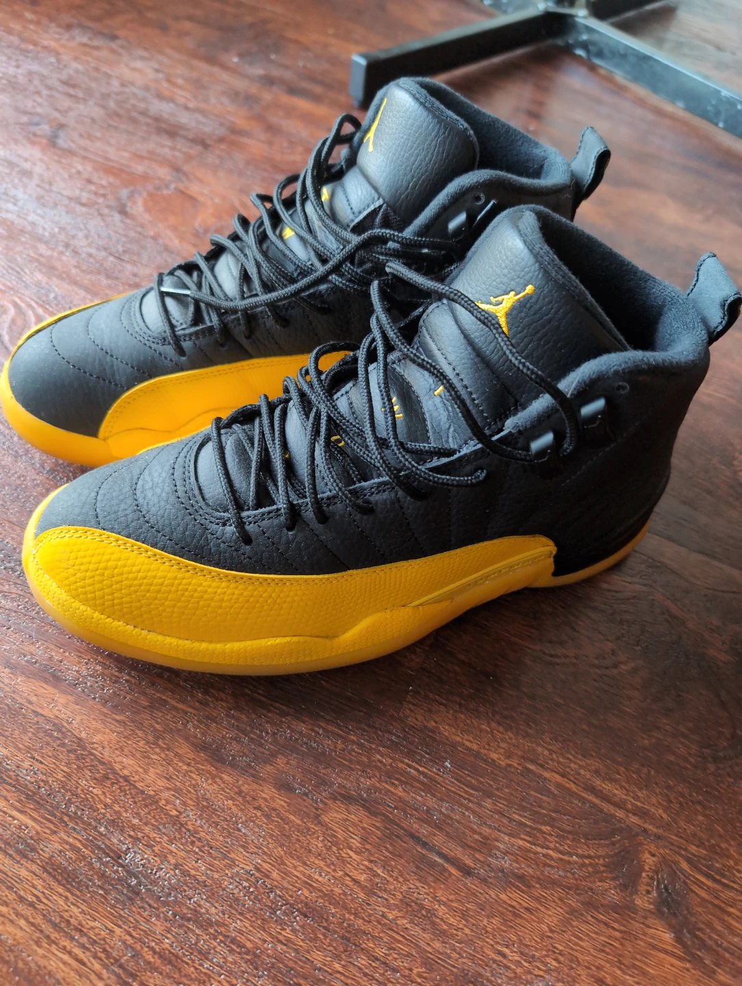 Air Jordan 12 Retro 'Taxi' (2013) Men's Size 9