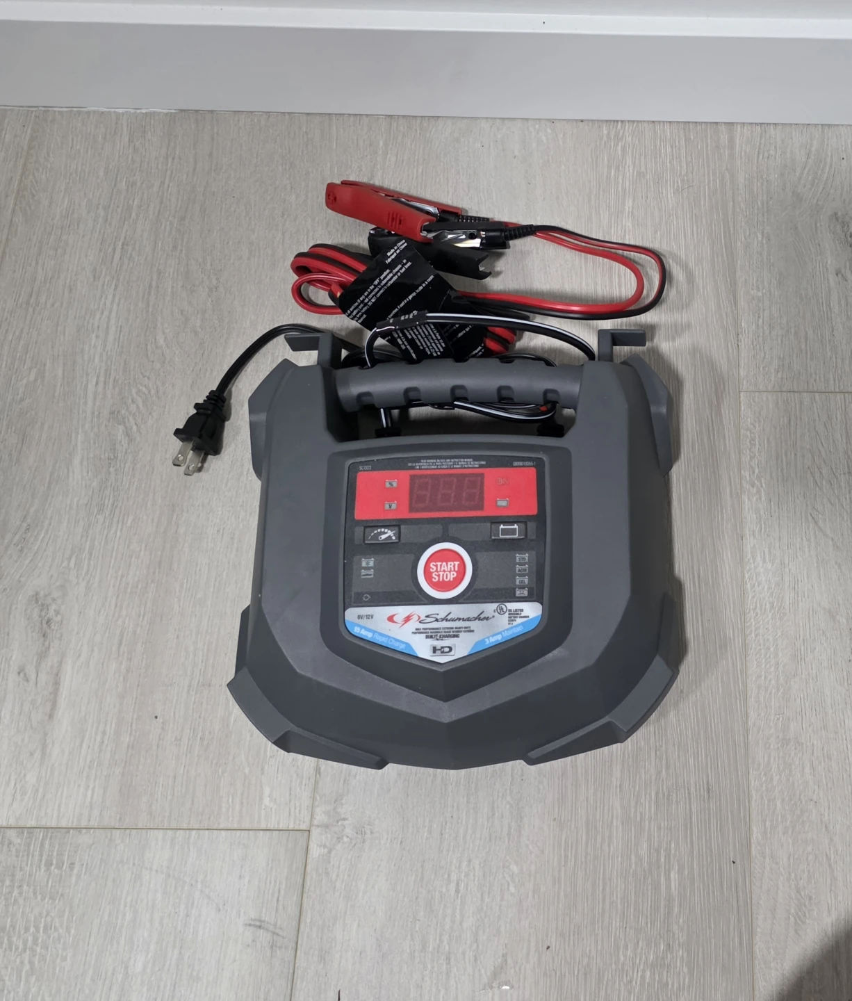 Schumacher 15A Battery Charger - photo 5