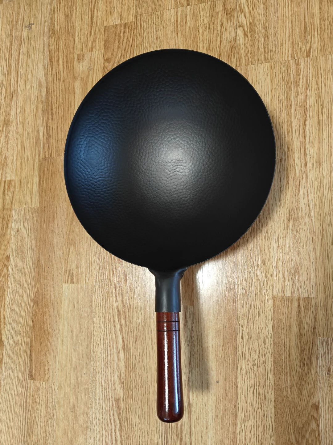 12 1/2 Black Wok Pan with Wooden Handle