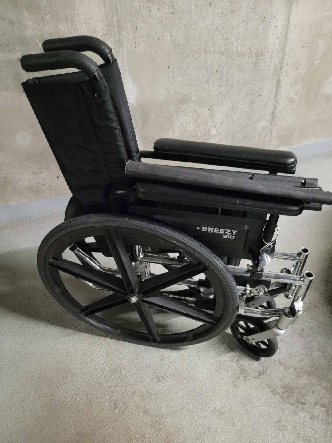 Breezy S10 Wheelchair - photo 4