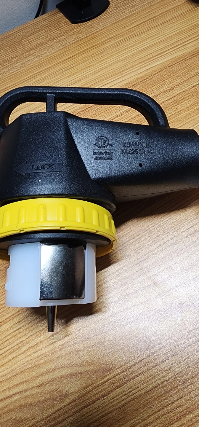 Xuanhua RV Adaptor Plug - photo 4