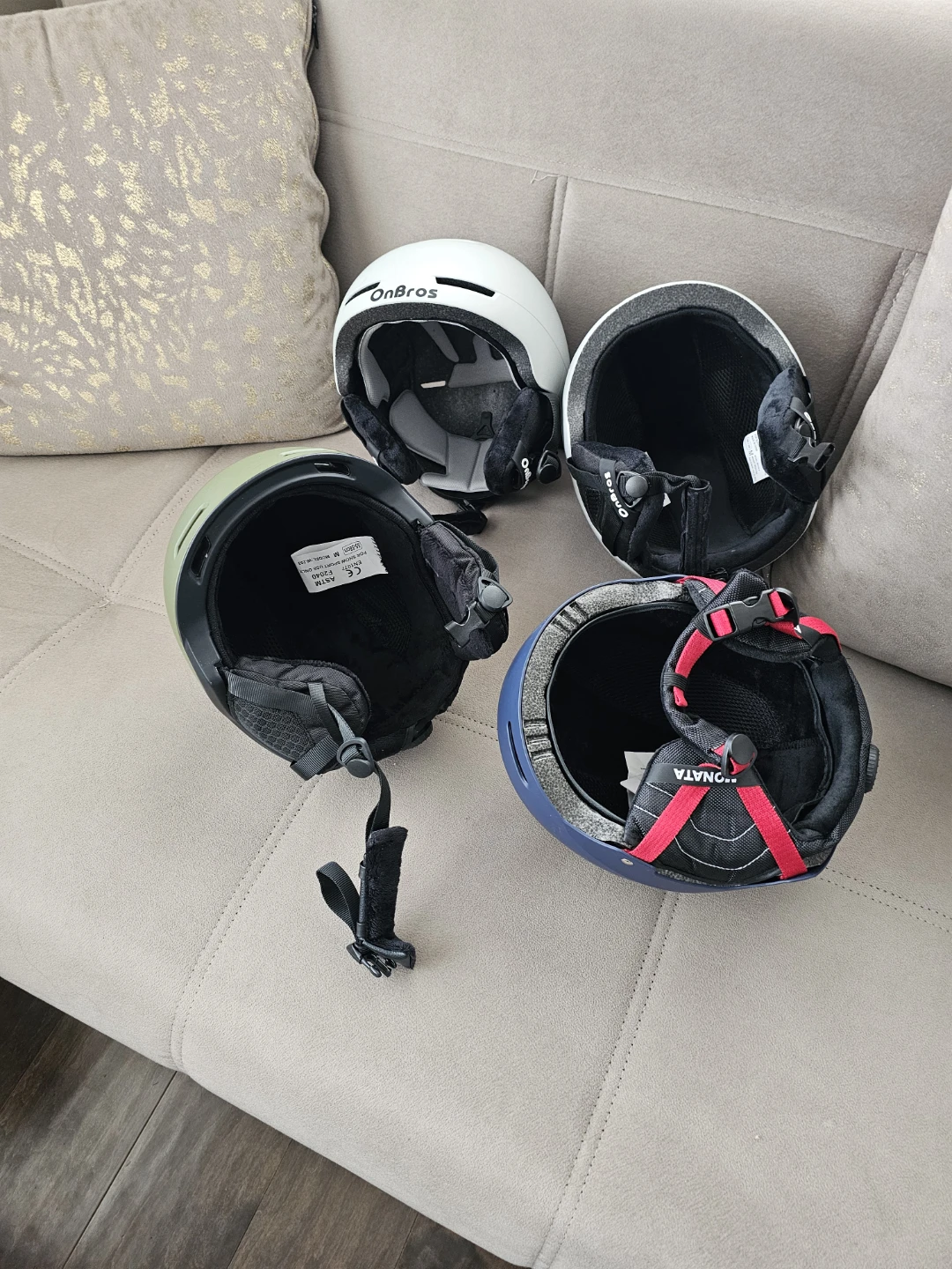(New)Adjustable Inline Skating Helmet (Size M) each $55 - photo 2
