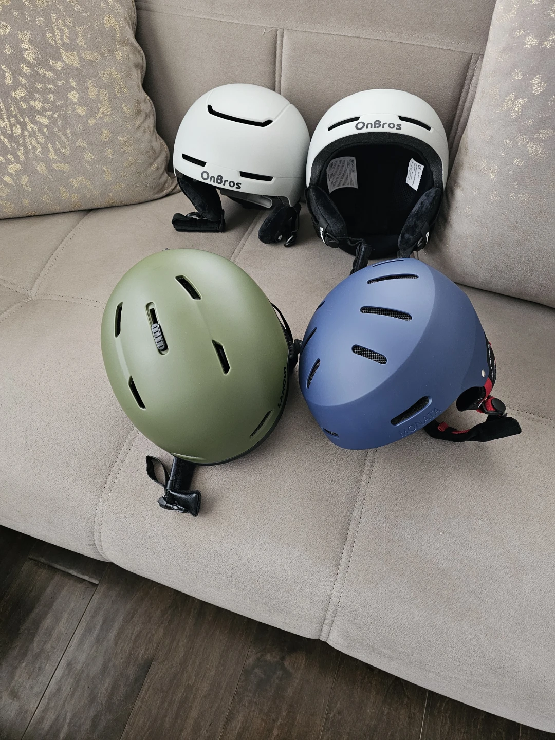 (New)Adjustable Inline Skating Helmet (Size M) each $55 - photo 3