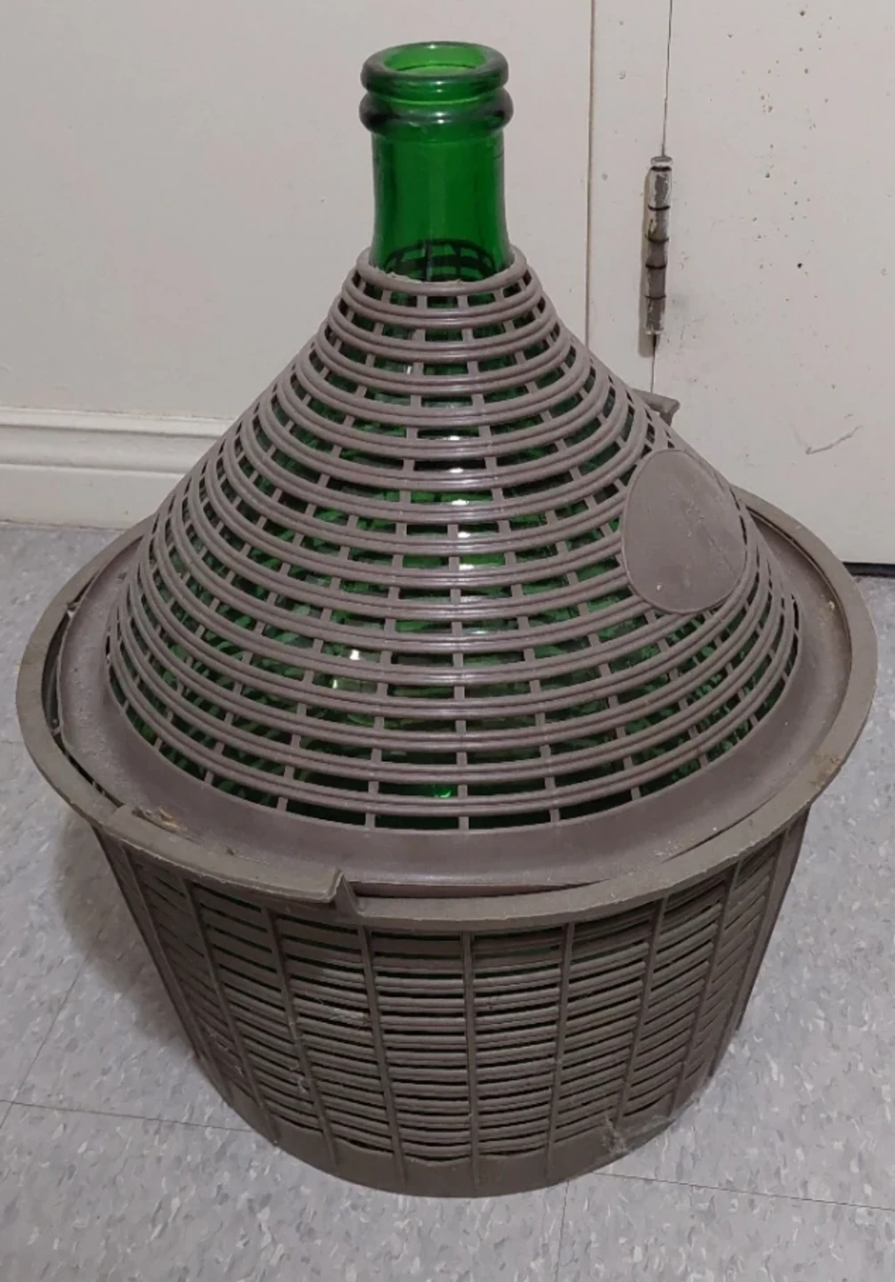Demijean Bottle with Basket - photo 4