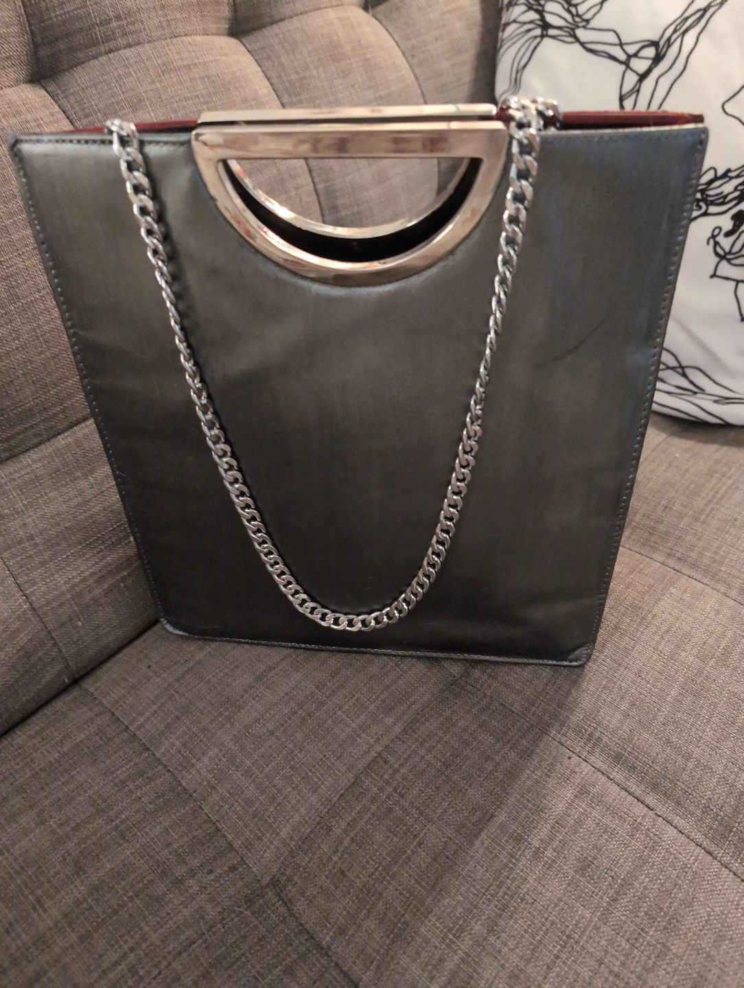 Red Leather & Pewter Handbag with Silver Chain - photo 4