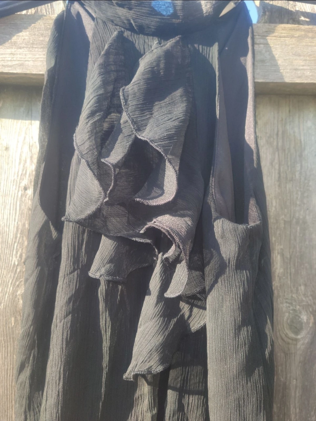 S wrapper Black Halter Neck top with Ruffle Detail - photo 2