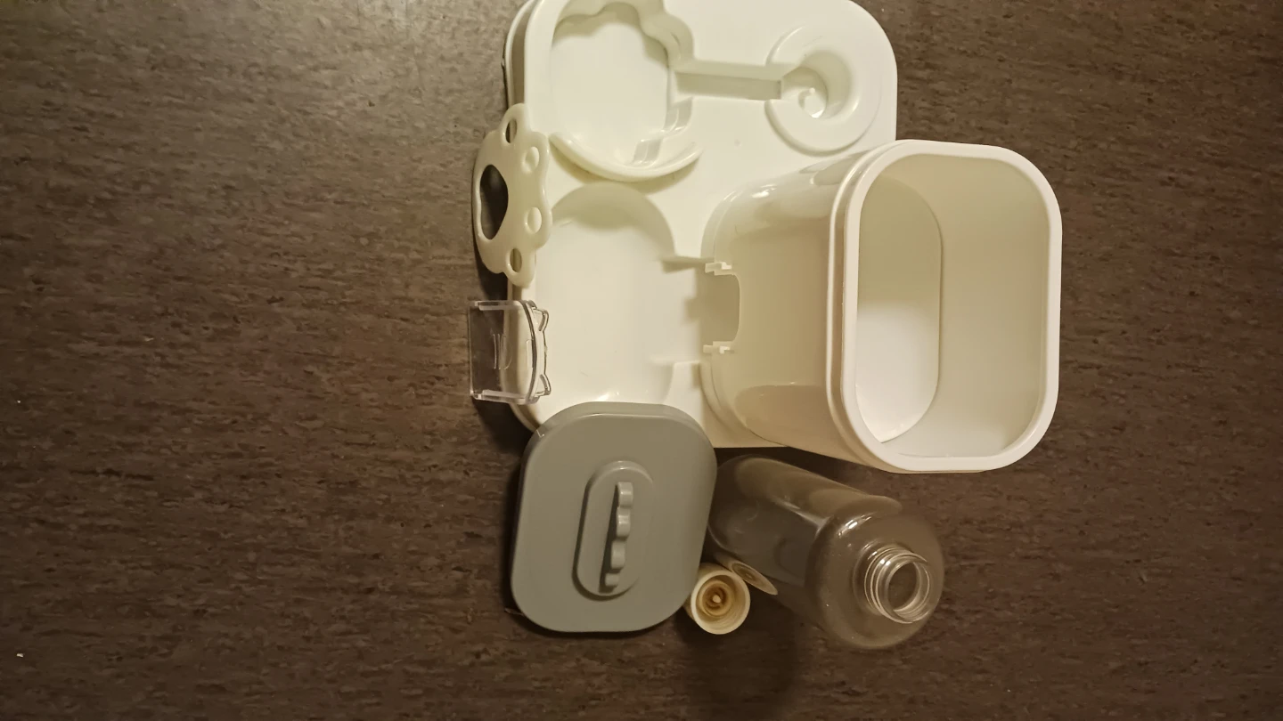 Automatic Pet Feeder and Water Dispenser - photo 5