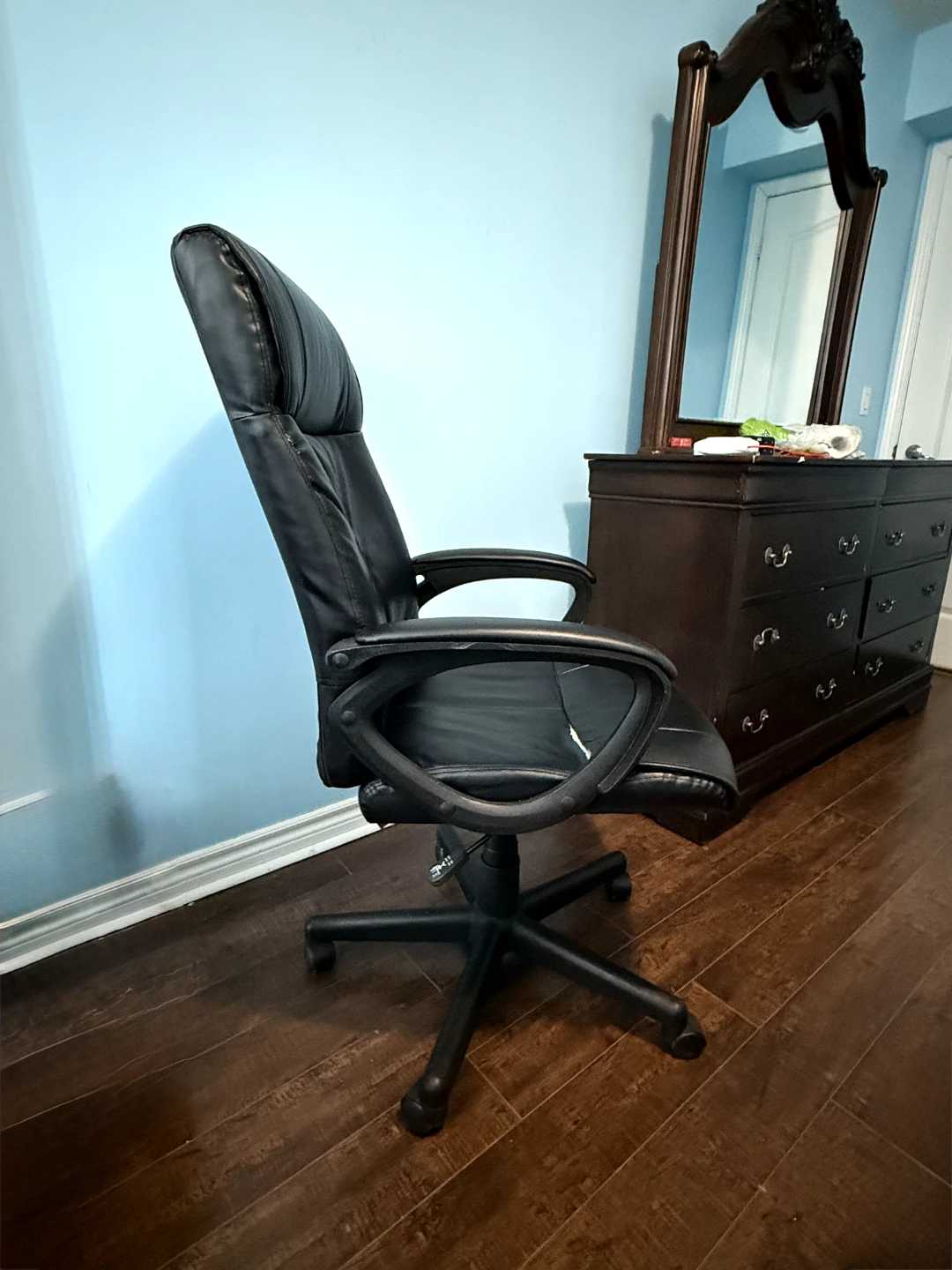 Black Faux Leather Office Chair - photo 2
