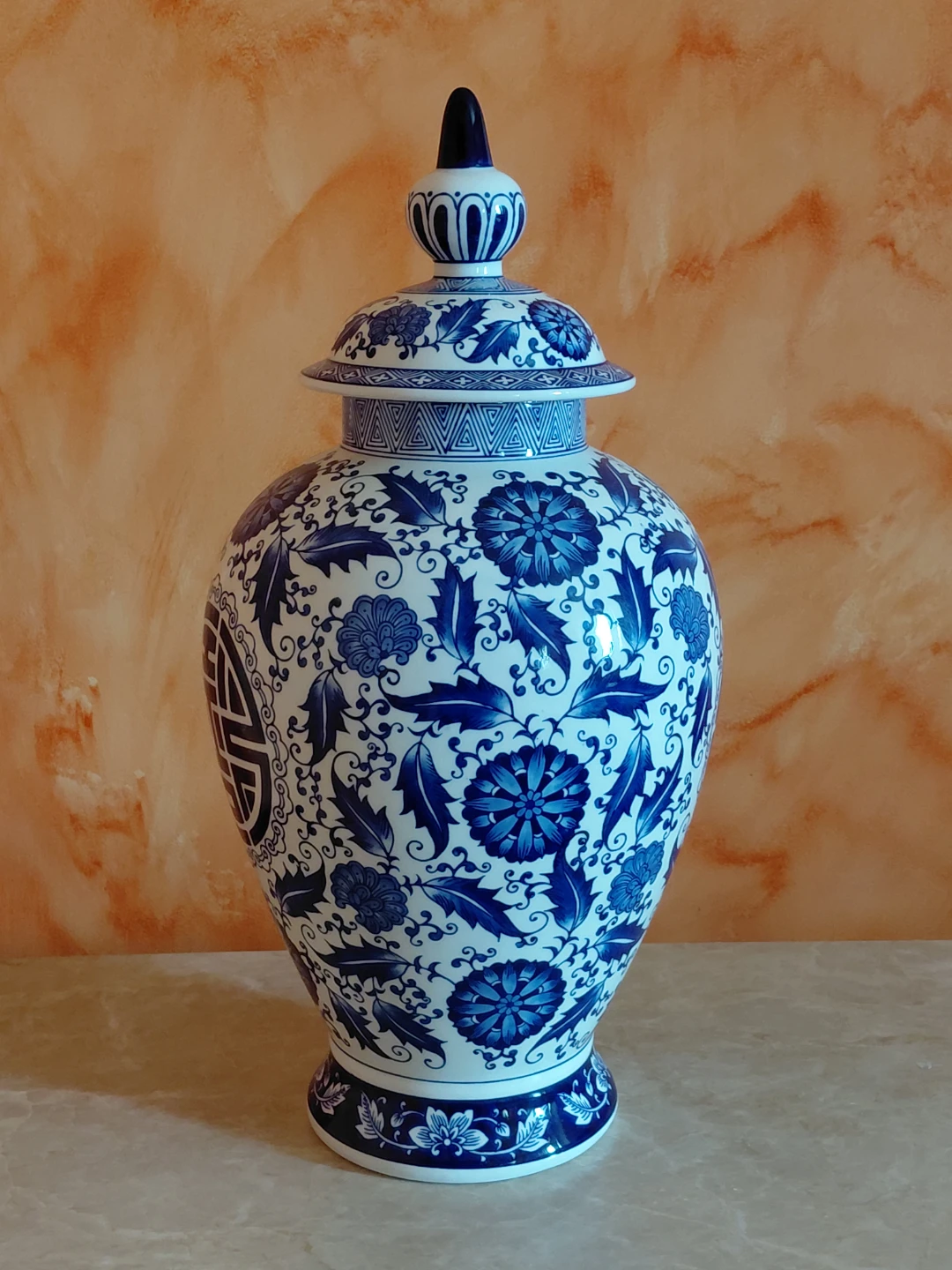 Large Blue and White Porcelain Ginger Jar - photo 2