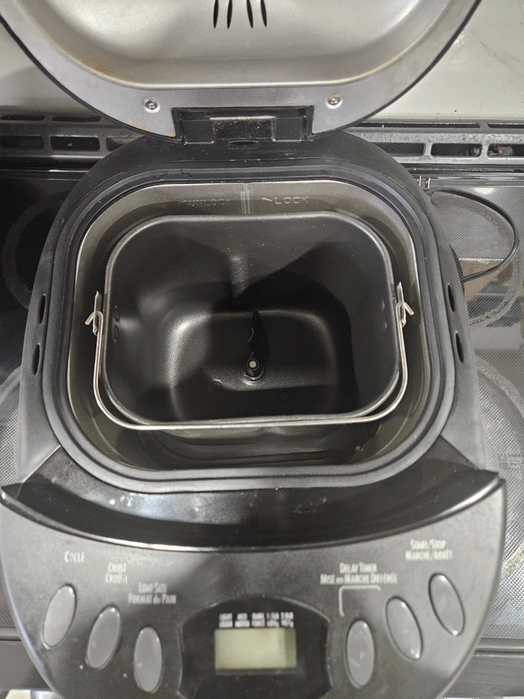 Hamilton Beach Black Bread Maker - photo 3