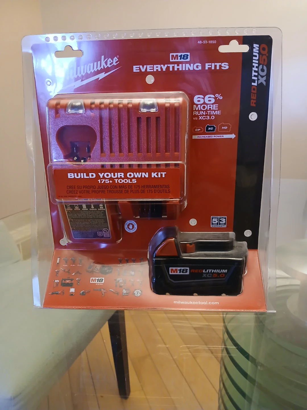 Milwaukee M18 REDLITHIUM XC 5.0 Ah Battery & Charger Kit - photo 3