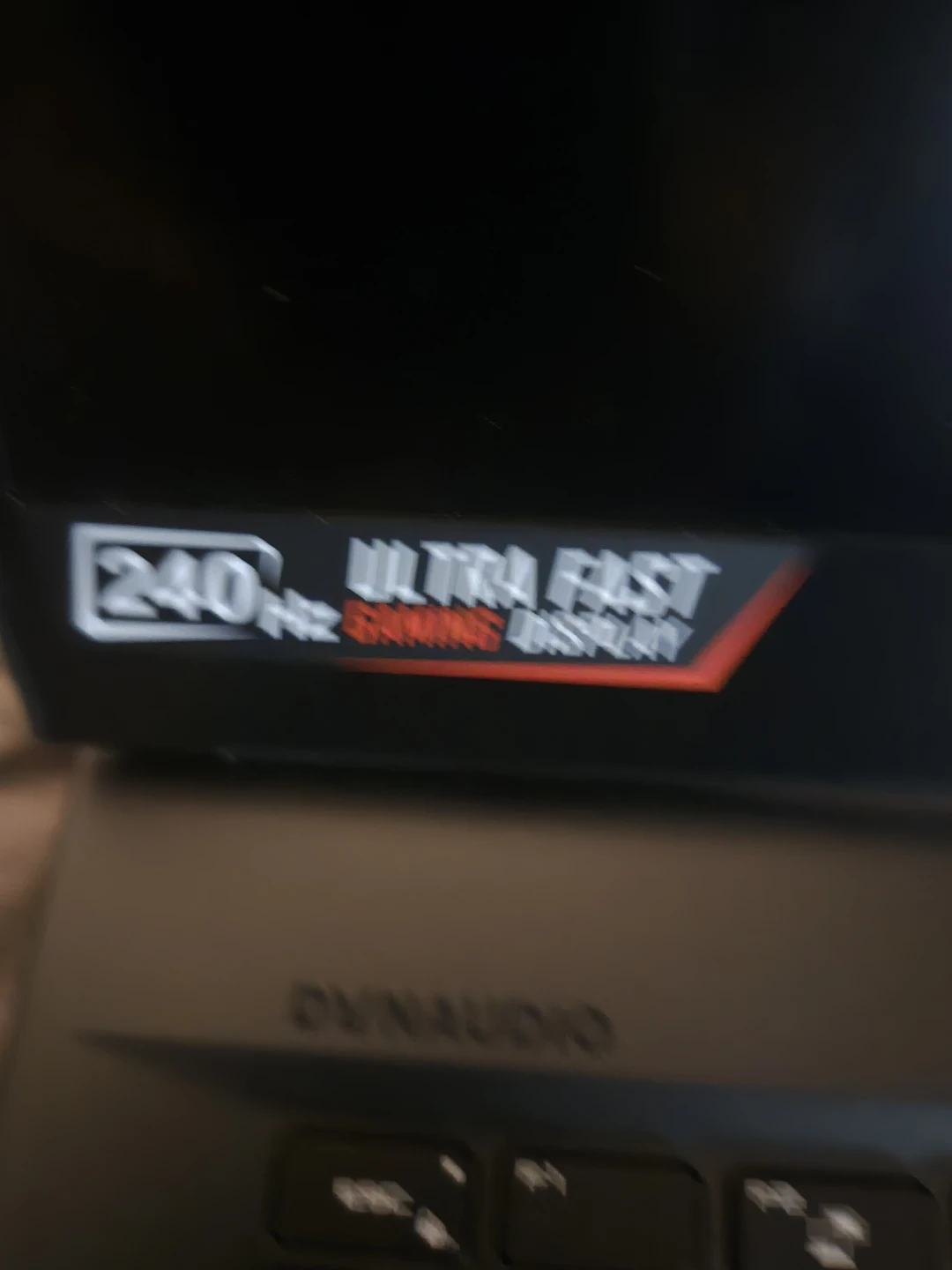 MSI GE66 Raider 10SE Gaming Laptop - photo 4