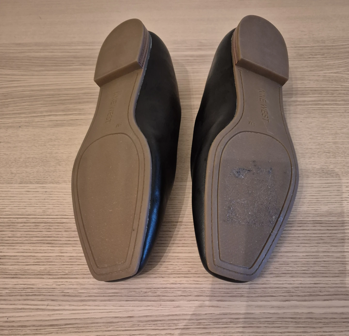 Size 8 Black Ballet Flats - photo 2