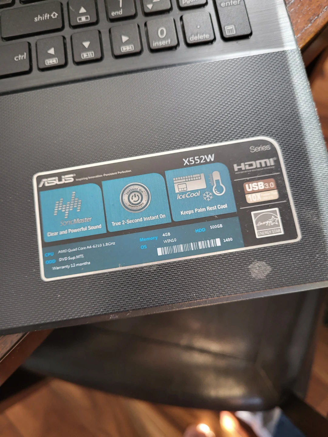 ASUS X552W Laptop with power supply - photo 2