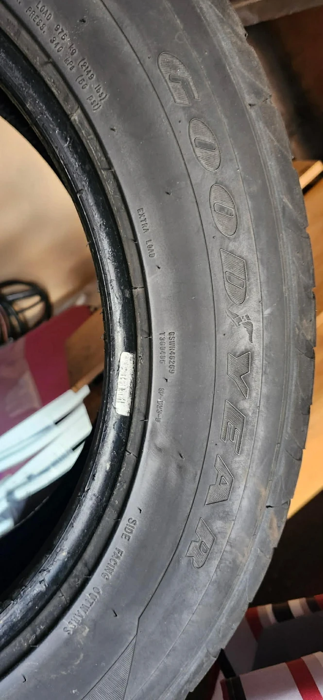 Goodyear All-Season Tire 235/60R18 107V - photo 4