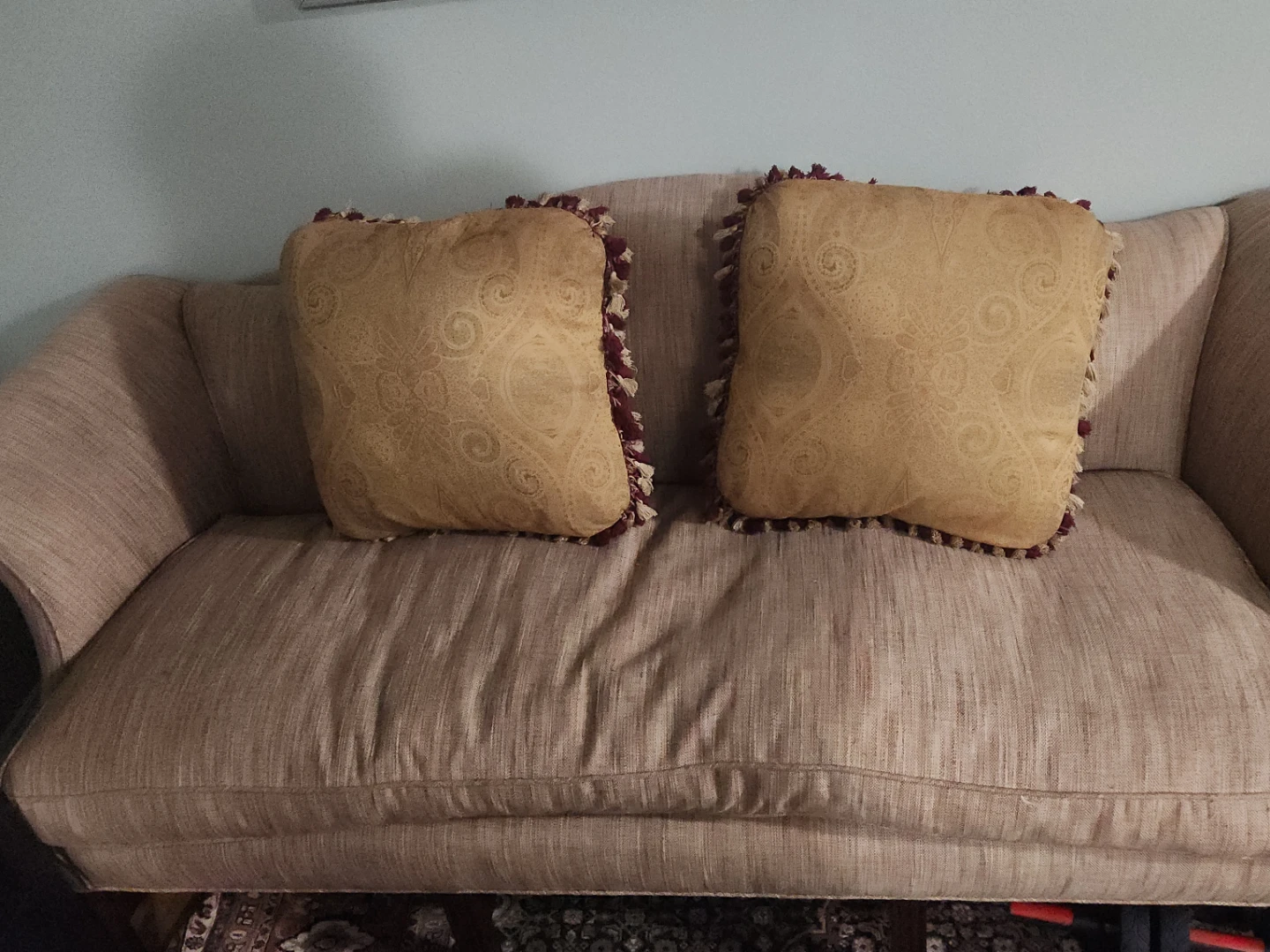 Vintage couch - photo 2
