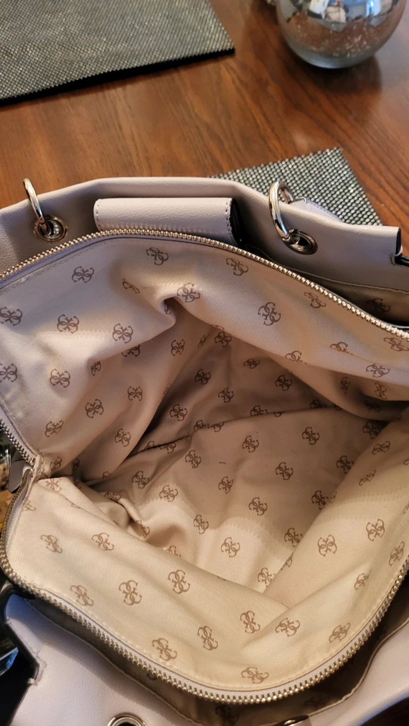 Guess Purse - photo 4