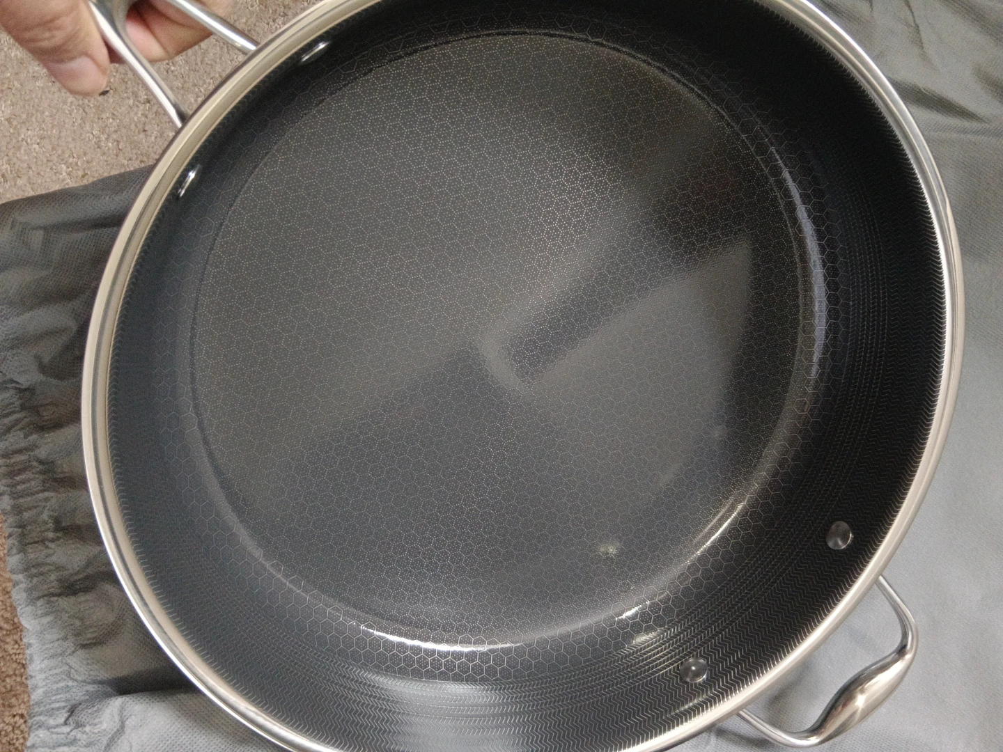 HEXCLAD Hybrid Cookware Pot - photo 3