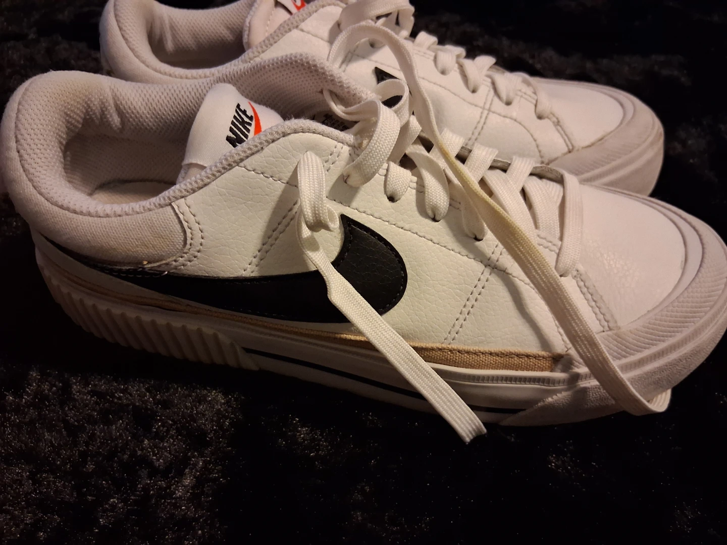 Nike Women's White Leather Sneakers - photo 5