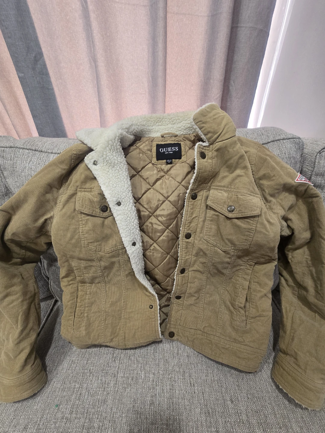 Guess Corduroy Sherpa Lined Trucker Jacket Size M