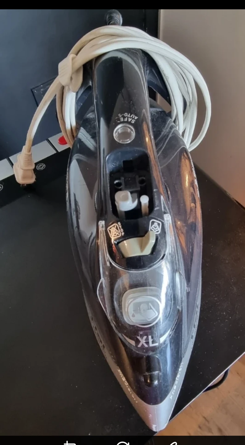 T-fal Ultraglide Pro Steam Iron🏆 - photo 2