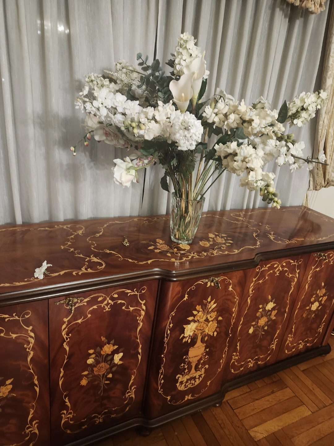 SILK FlowerS Arrangement in Clear Glass Vase