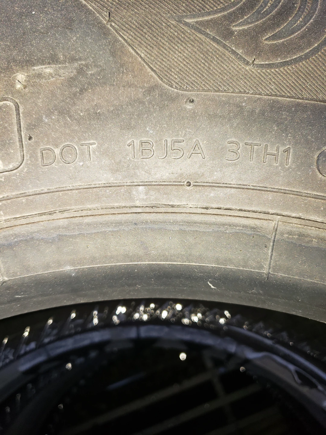 245/70R19.5 Hankook Smart Flex AH35 Tires - 245/70R19.5 - photo 4