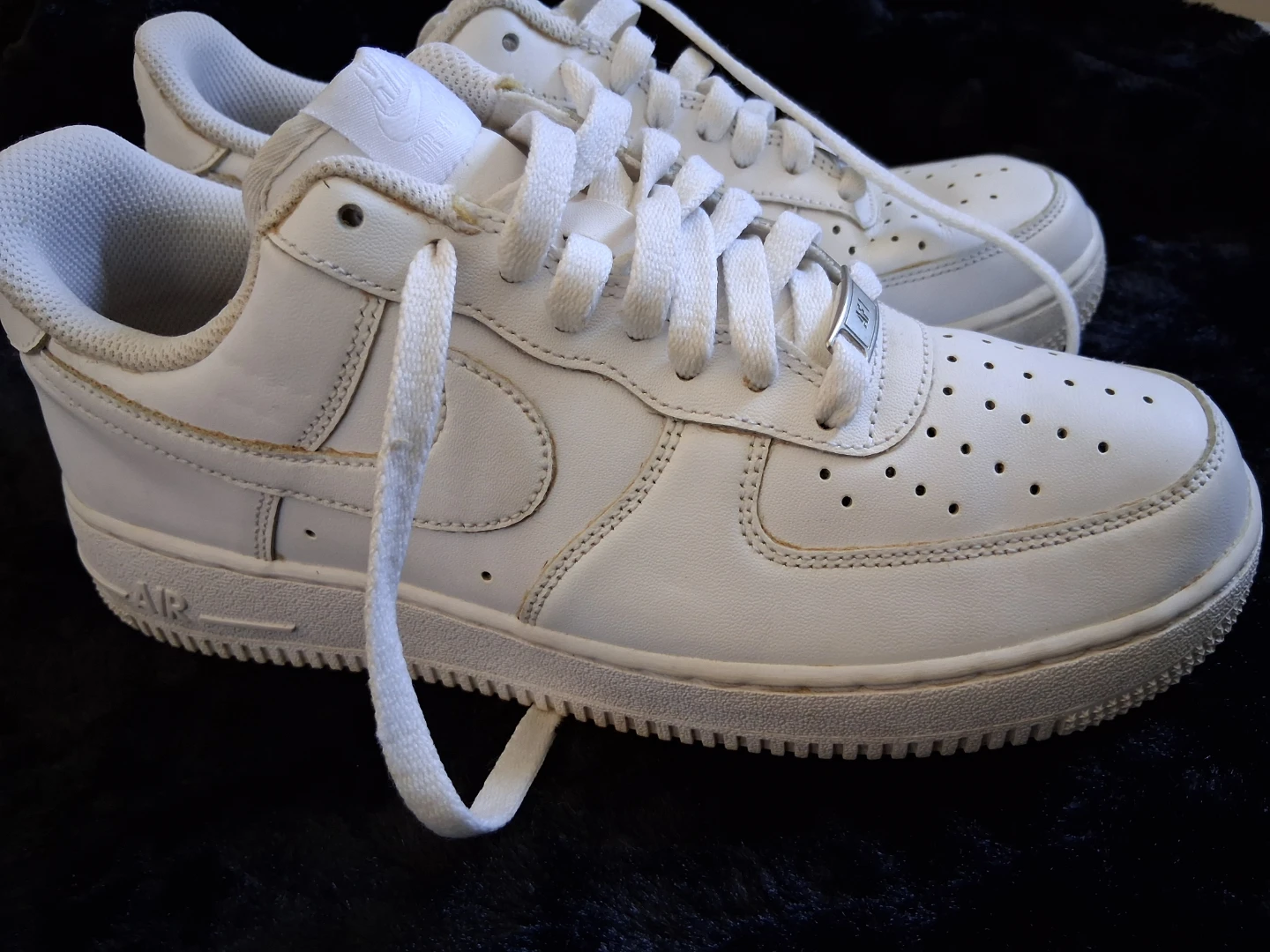 Nike Air Force 1 White Sneakers