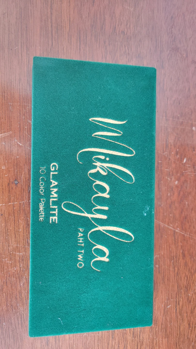 Mikayla x Glamlite 10 Color Palette