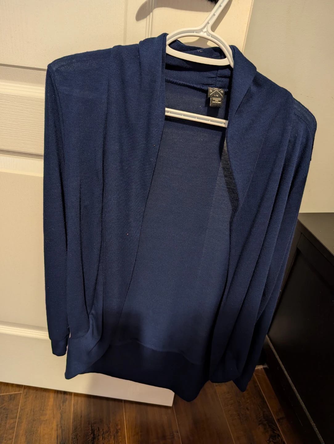 NAVY BLUE CARDIGAN