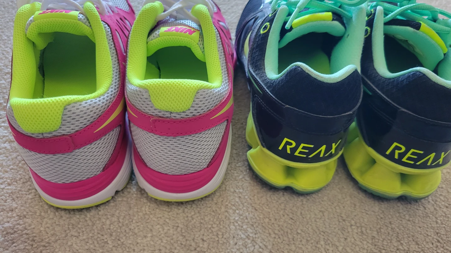 Nike Women's Running Shoes Size 7 & 5Y - photo 2